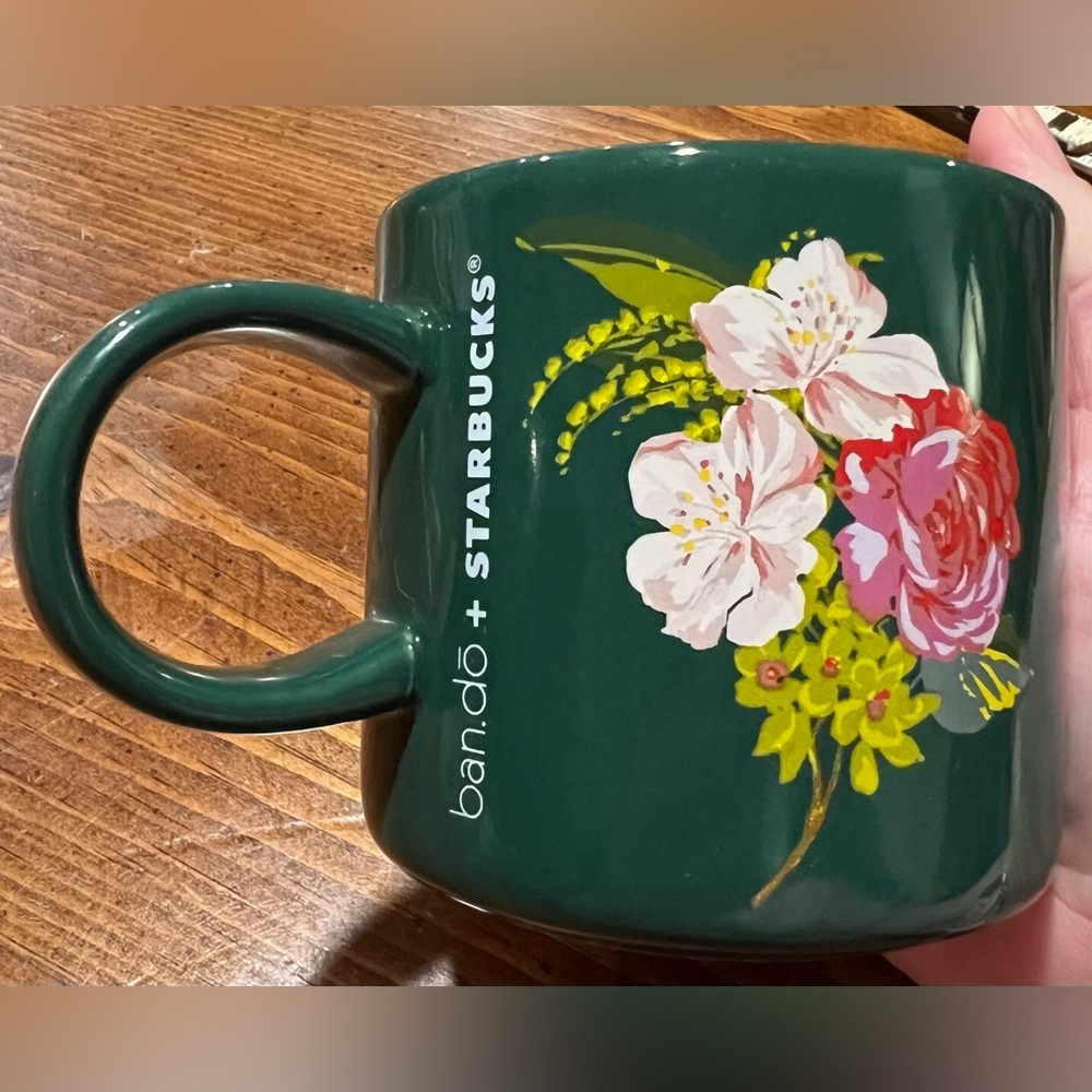 Starbucks Mug Floral Green Ceramic Holiday 2018 12 oz Bando Red & Pink Rose - Picture 8 of 11
